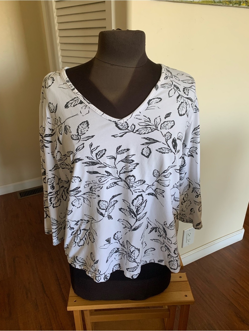 St. John's Bay cream 3/4 Sleeve V-Neck Top with dark green leaf design